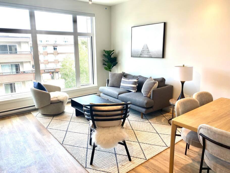 Lovely Brand New Suite Sidney Exterior photo