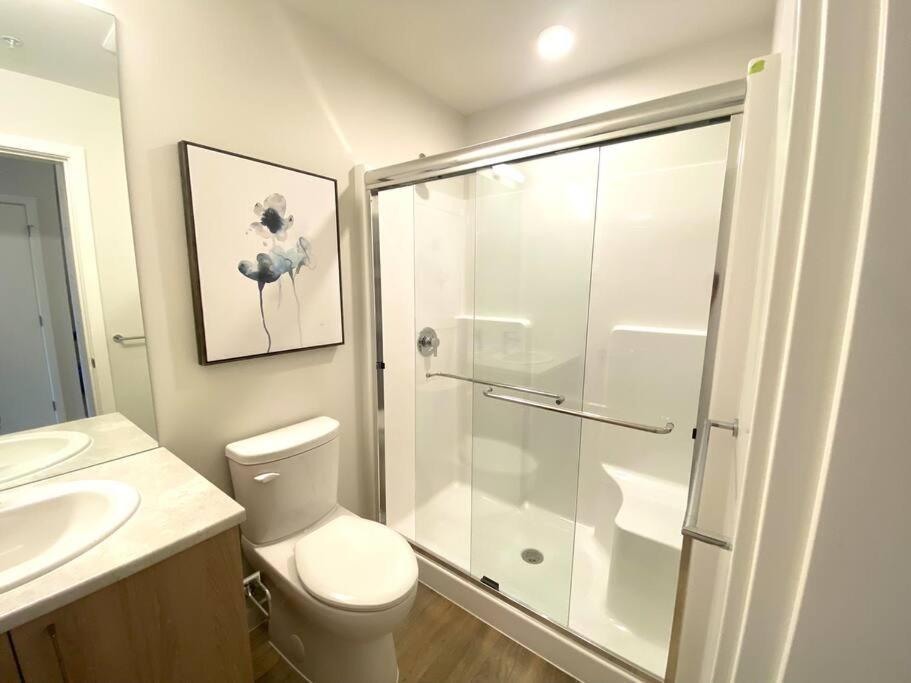 Lovely Brand New Suite Sidney Exterior photo